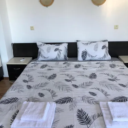 стела Sinemoretz