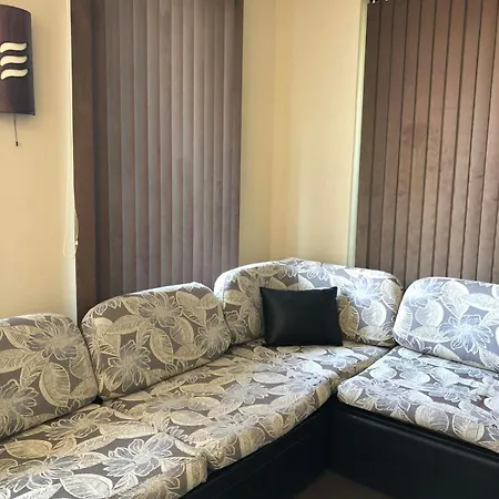 стела Villa
